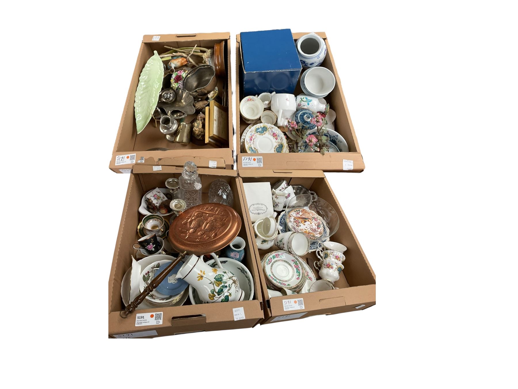 Carlton ware leaf dish, together with Royal Crown Derby trinket dish and other collectables, in four boxes 