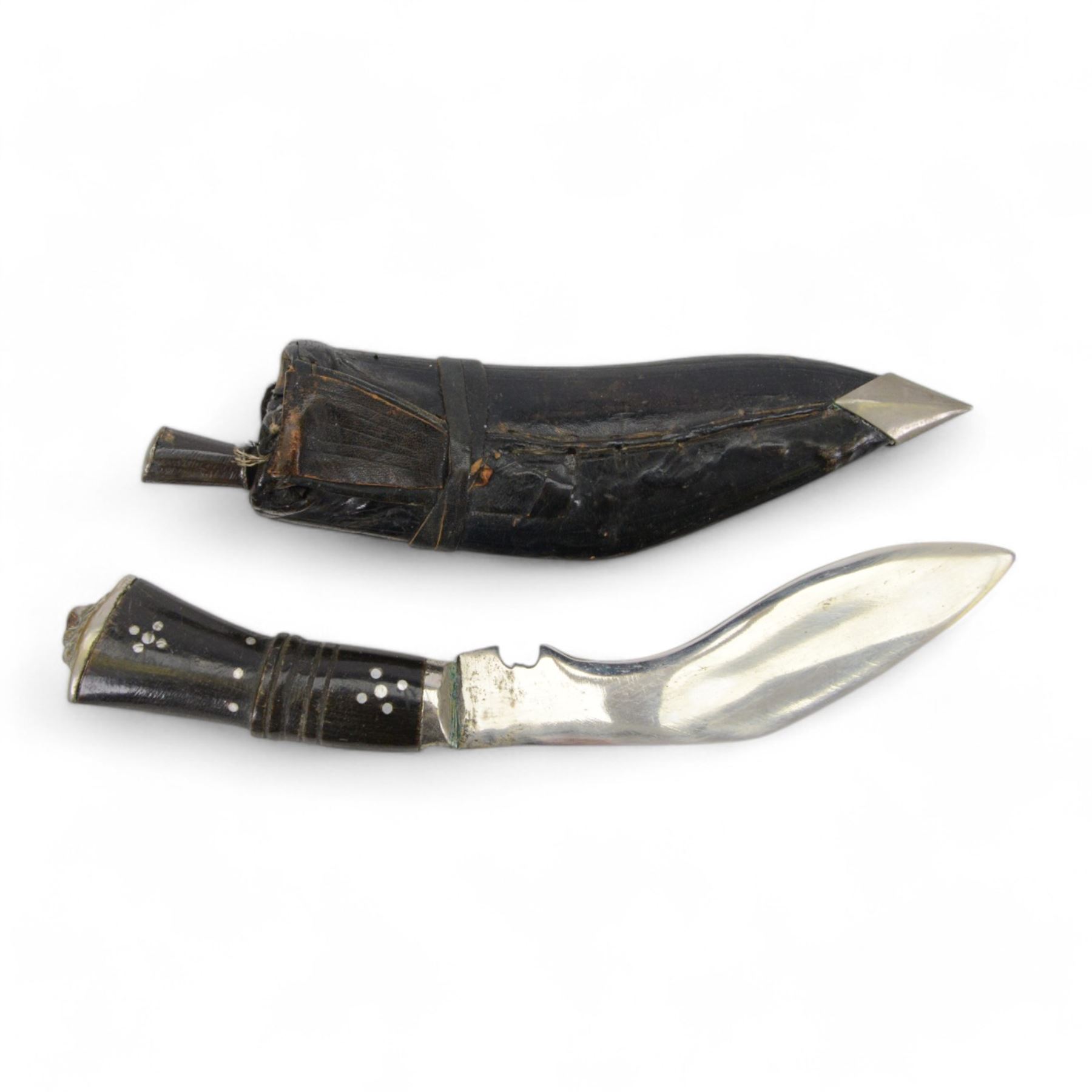  Ancient Warrior Wakizashi and Tanto Blade Set, together with two reproduction Indian swords, together with two daggers