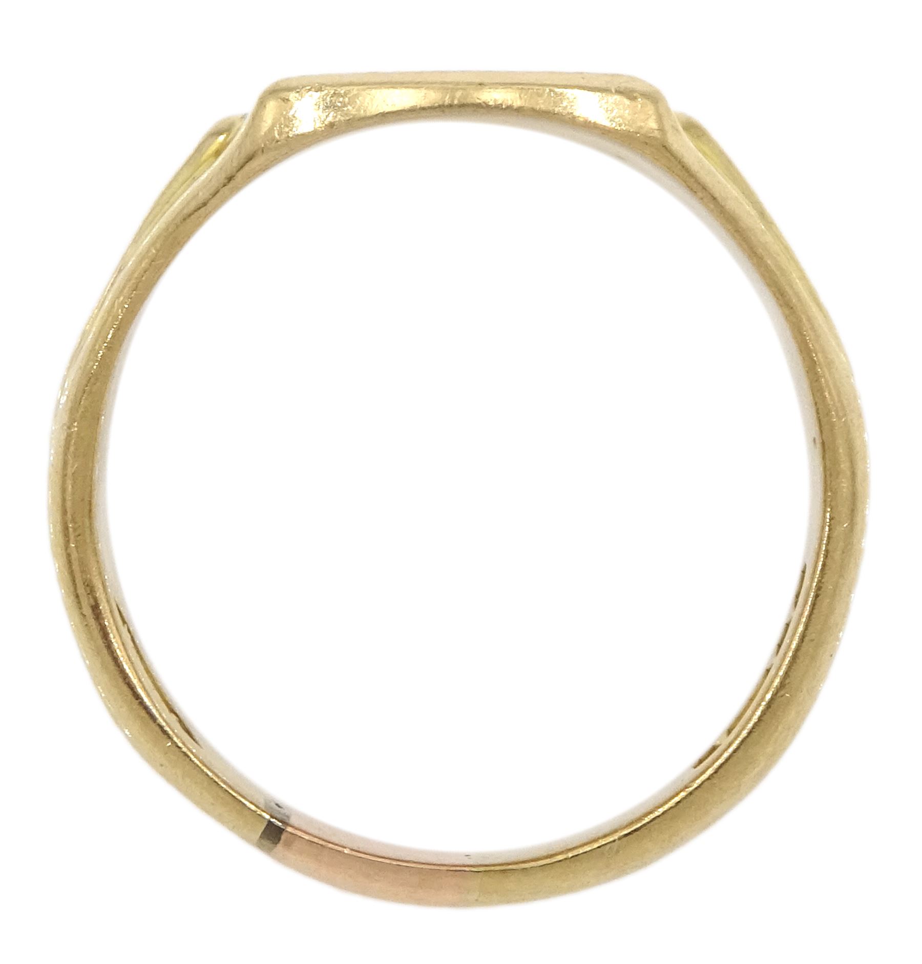 9ct gold signet ring with engraved R S initials, hallmarked
