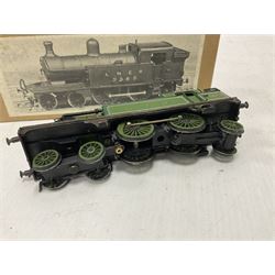 ‘00’ gauge - two kit built steam locomotives comprising Class N7 LNER/BR 1/4/5 0-6-2T no.69614 finished in BR black with South Eastern Finecast box; Class C12 GNR/LNER/BR 4-4-2T no.1527 finished in GNR green with plain brown box labelled ‘Finecast’ (2) 