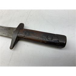 Italian Model 1891 Carcano knife bayonet with 30cm fullered steel blade, the cross-piece stamped VL1110; in steel scabbard with webbing frog L43cm overall; and another Italian fighting knife/bayonet in brass bound leather scabbard (2)