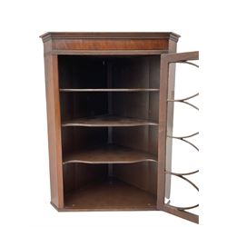 Georgian mahogany wall hanging corner cabinet, enclosed by single door with curved interlacing astragal glazing 