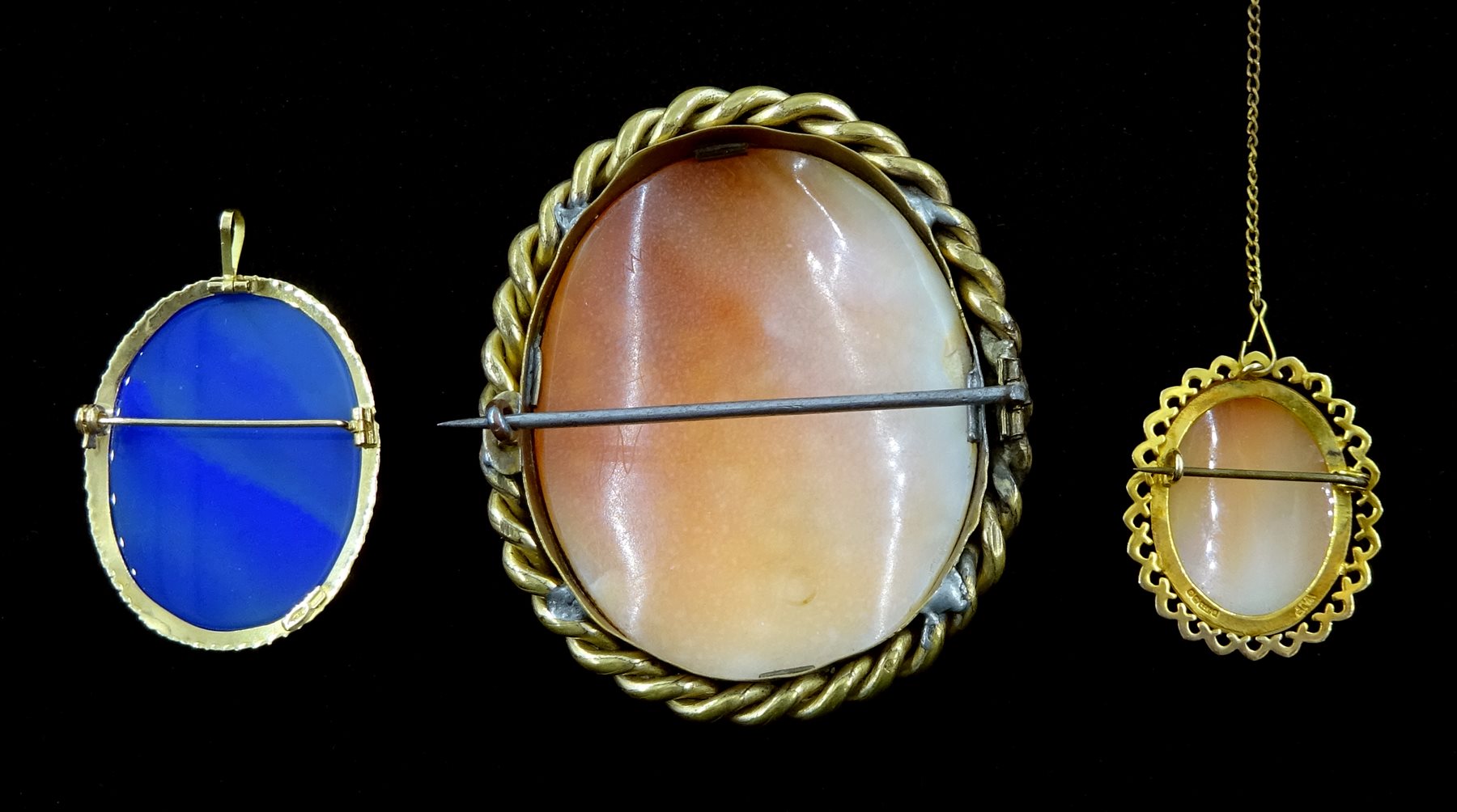 18ct gold blue agate cameo brooch despicting a lady and a bird, stamped 750, 9ct gold shell cameo brooch hallmarked and a late 19th/early 20th century gilt cameo brooch (3)