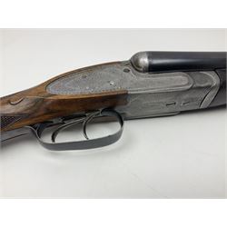 SHOTGUN CERTIFICATE REQUIRED: Williams & Powell 12-bore by 2.5