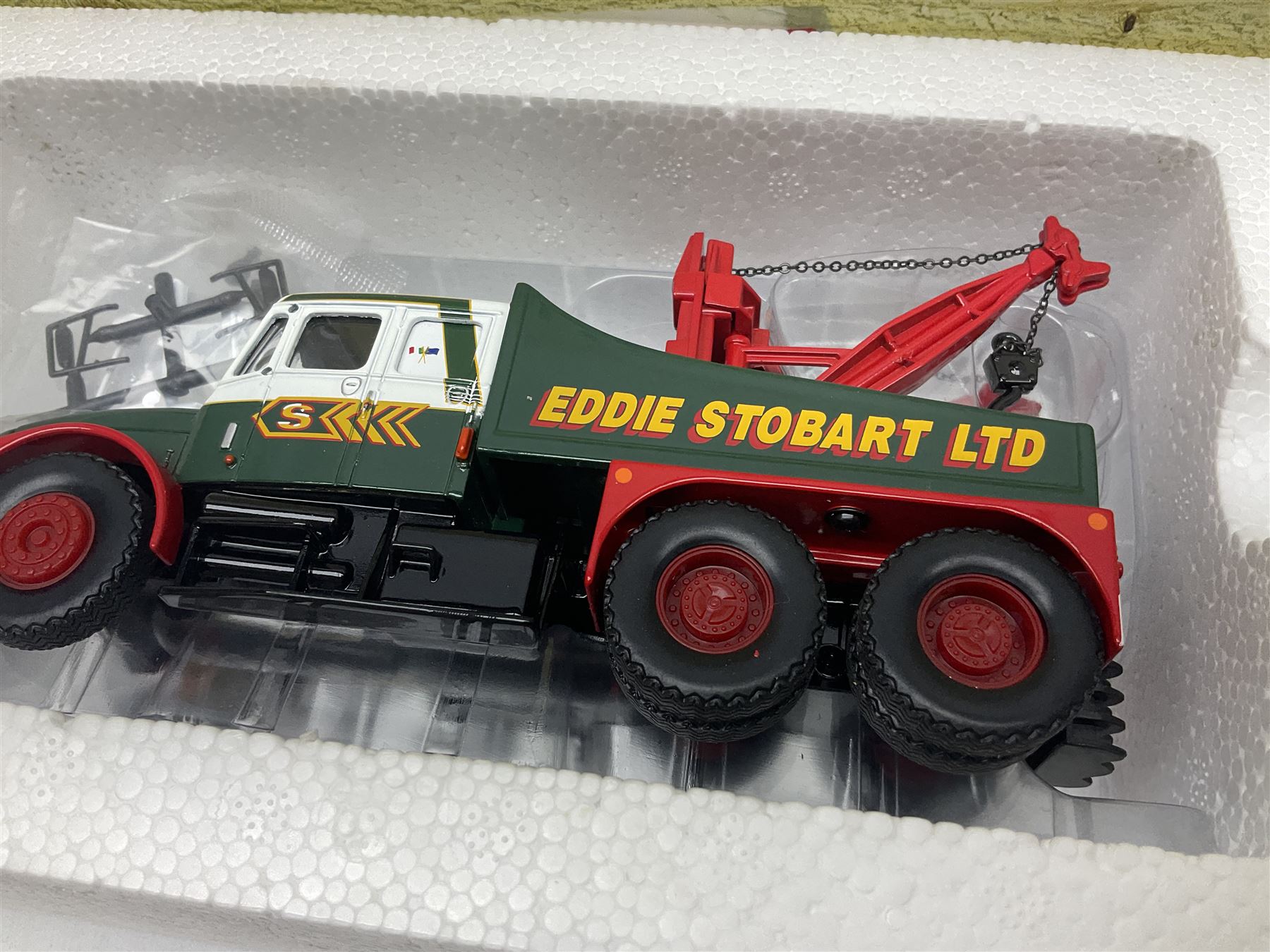 Corgi Eddie Stobart - CC12305 Scammell Contractor x 2, Girder Trailer, Bogies and Sheeted Load; and CC12306 Scammell Contractor Wrecker; each in simulated 'crate' box (2)