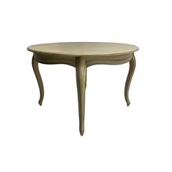 Washed finish dining table, circular top with shaped apron, raised on cabriole supports