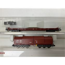 Fleischmann 'N' gauge - nine goods wagons Nos.824401K, two 8249K, 8252K, 8255K, 8270, 827301, 8385K & 8387; all boxed (9)
