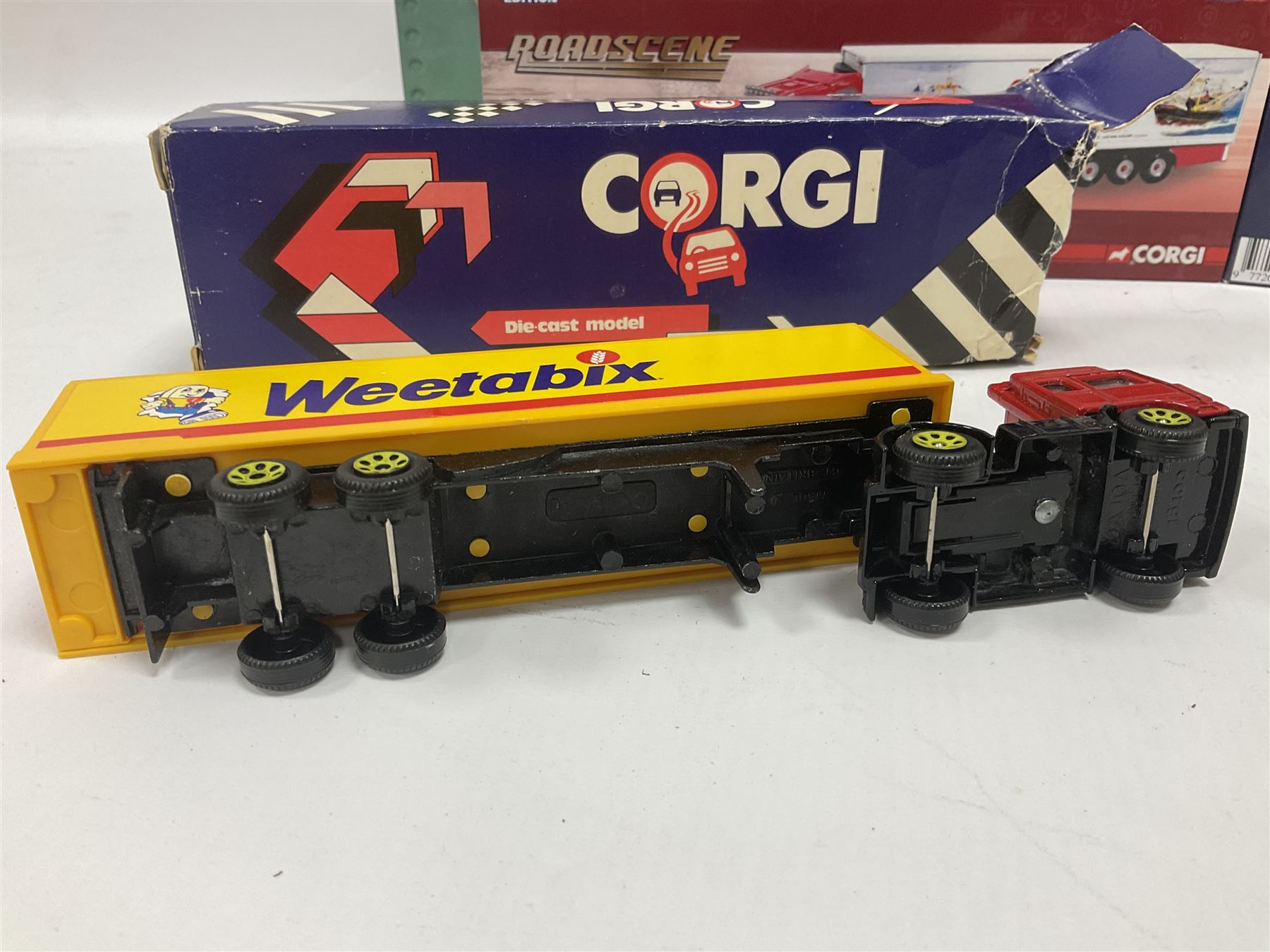 Eleven die-cast models from various makers to include Dinky 955 Fire Engine, missing ladder, boxed; Matchbox YY66 Her Majesty’s Gold State Coach; Corgi - CC18102 Scania R Series Toplone Fridge no.3474/3710; and further vehicles and aeroplanes to include Aviation Archive and Editions Atlas (11) 