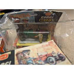 Collection of boxed Matchbox and Dinky Toys diecast vehicles, including Corgi Classics The World of Wooster, together with an unboxed Chipperfields Circus 1139 Scammel MK3
