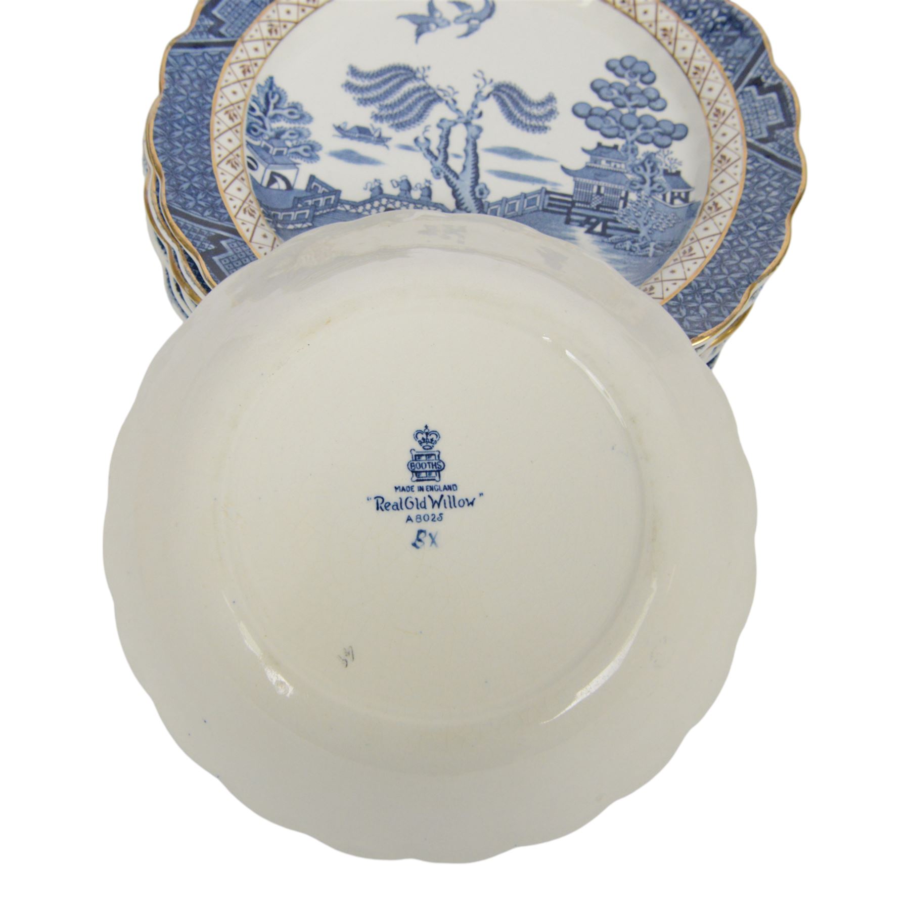 Booths Real Old Willow tea and dinner service, including six dinner plates, eight side plates, four egg cups, milk jug etc 