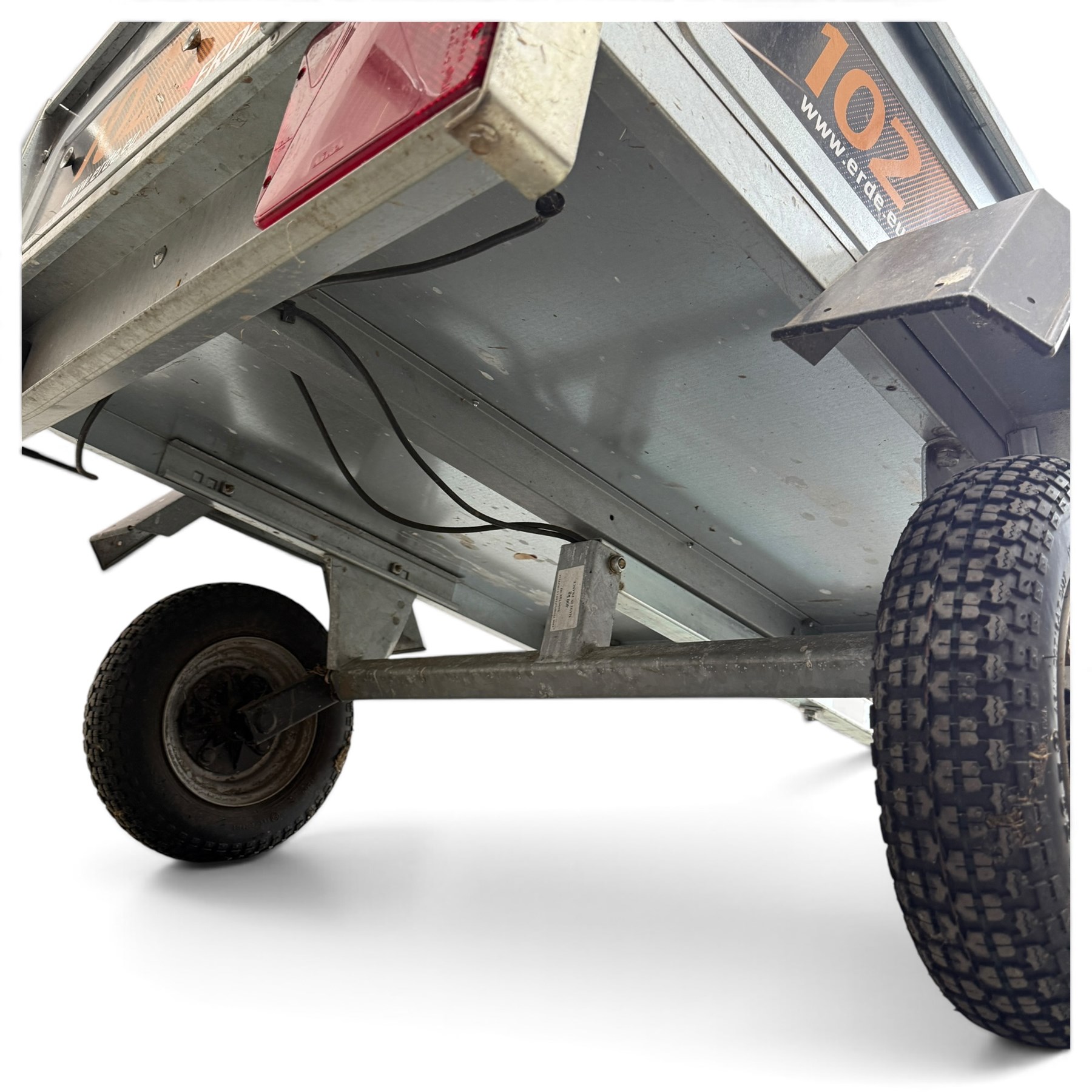 Erde - 102 classic trailer 