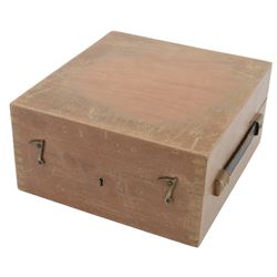 Kelvin Hughes Sextant no. 70584, with calibration note for 1967, in wooden box