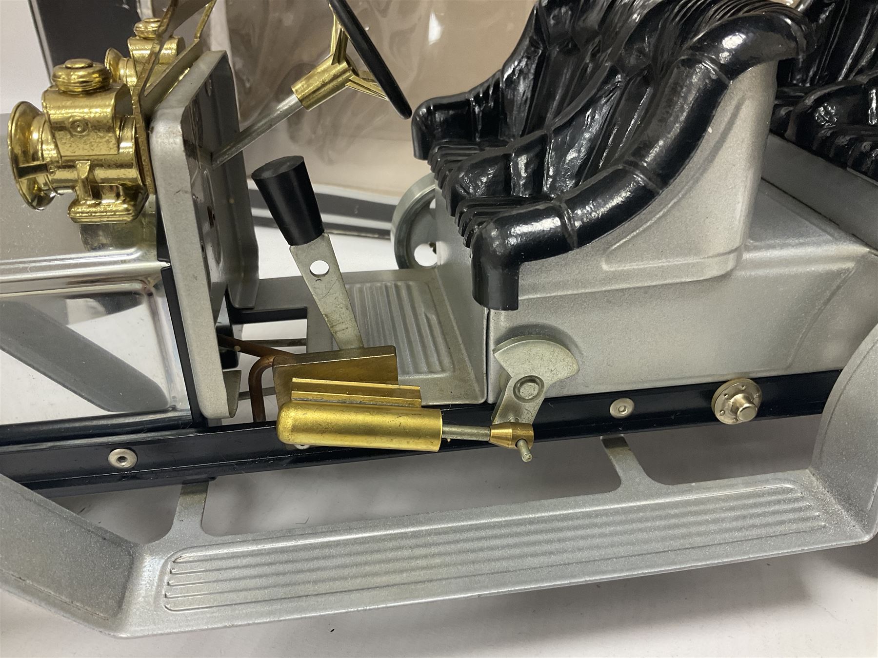 Mamod SA1L ‘Live Steam Limousine’ in silver, in original box 