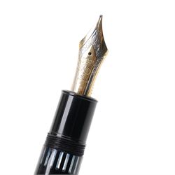 Montblanc - Meisterstuck no.149 fountain pen, with 14ct gold nib stamped 4810 14c 585, with black resin barrel and cap, boxed