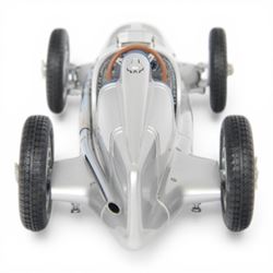 CMC 1:18 scale diecast model car no.M033 Mercedes Benz W25 1934 in silver, boxed