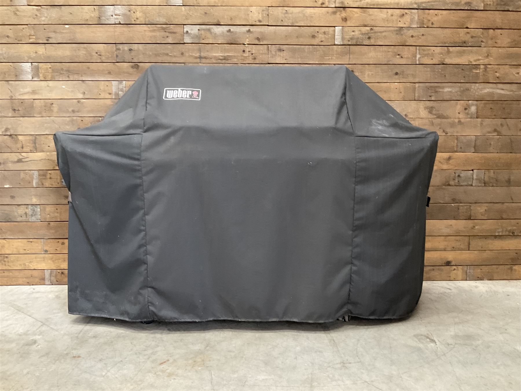 BBQ - Weber Summit stainless gas barbeque,, with cover