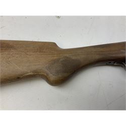 Italian Boehler Blitz .410 folding single barrel shotgun, walnut stock with 70cm barrel, chequered grip and fore-end with cross action safety, No.1779, L112cm overall SHOTGUN CERTIFICATE REQUIRED