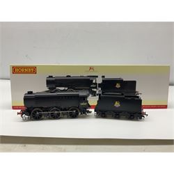 Hornby '00' gauge - Class Q1 0-6-0 locomotive No.33037; boxed with slipcase
