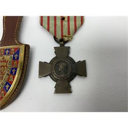 Five WW1 French medals comprising Medaille Militaire Gallantry Award, two Croix de Combattant, Medaille Commemorative Francais 1914-18 and a Patriotic Medal; together with small quantity of Russian badges etc