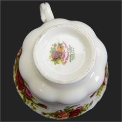 Royal Albert Old Country Roses part tea and dinner service for six, including dinner plates, bowls, cups and saucers etc 