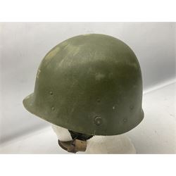 American 'Mike Force' Special Forces MI helmet liner; bears label 'AM STAY 5 58183 N10/TS'