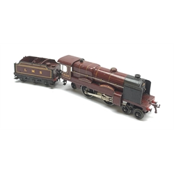 Hornby '0' gauge - clockwork 4-4-2 locomotive and tender 'Royal Scot' No.6100, fitted with smoke deflectors, unboxed