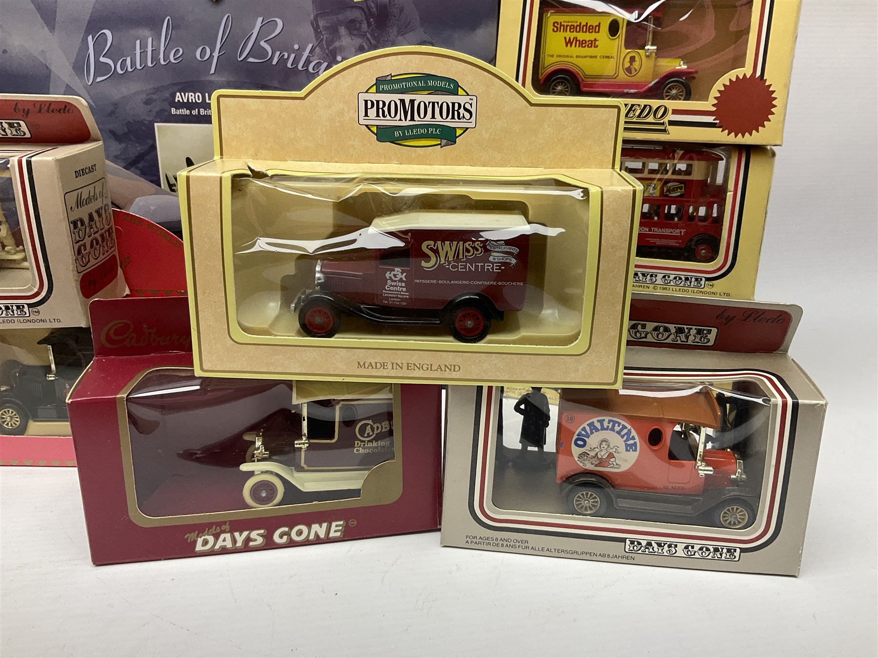 Corgi/Lledo - small collection of modern die-cast vehicles to include Corgi Aviation Archive 1:144 scale aircrafts 47111, 47301 and 47506; Lledo The RFC/RAC Anniversary Collection; quantity of Lledo Days Gone and Corgi models boxed and loose etc 