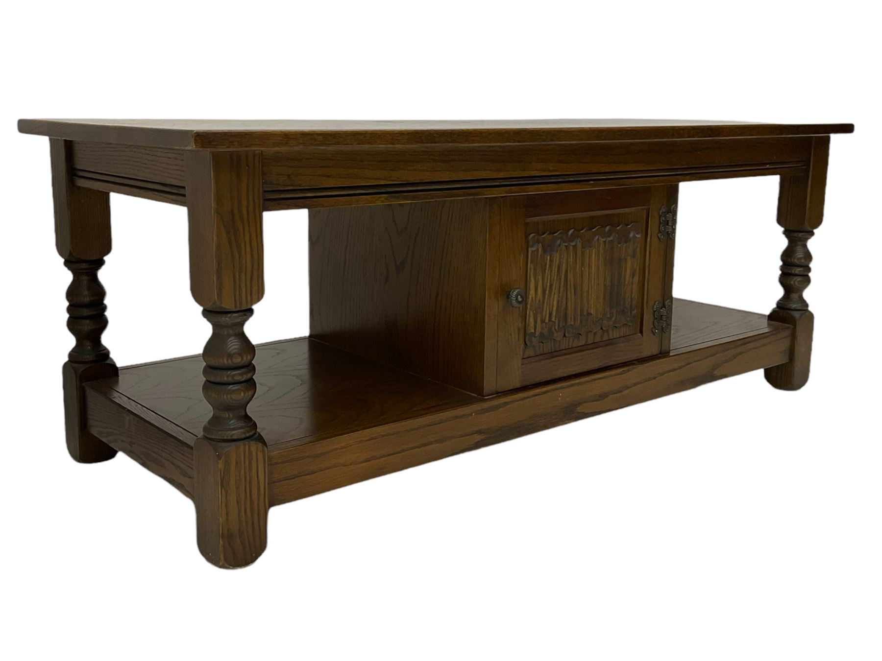 Old Charm rectangular oak coffee table