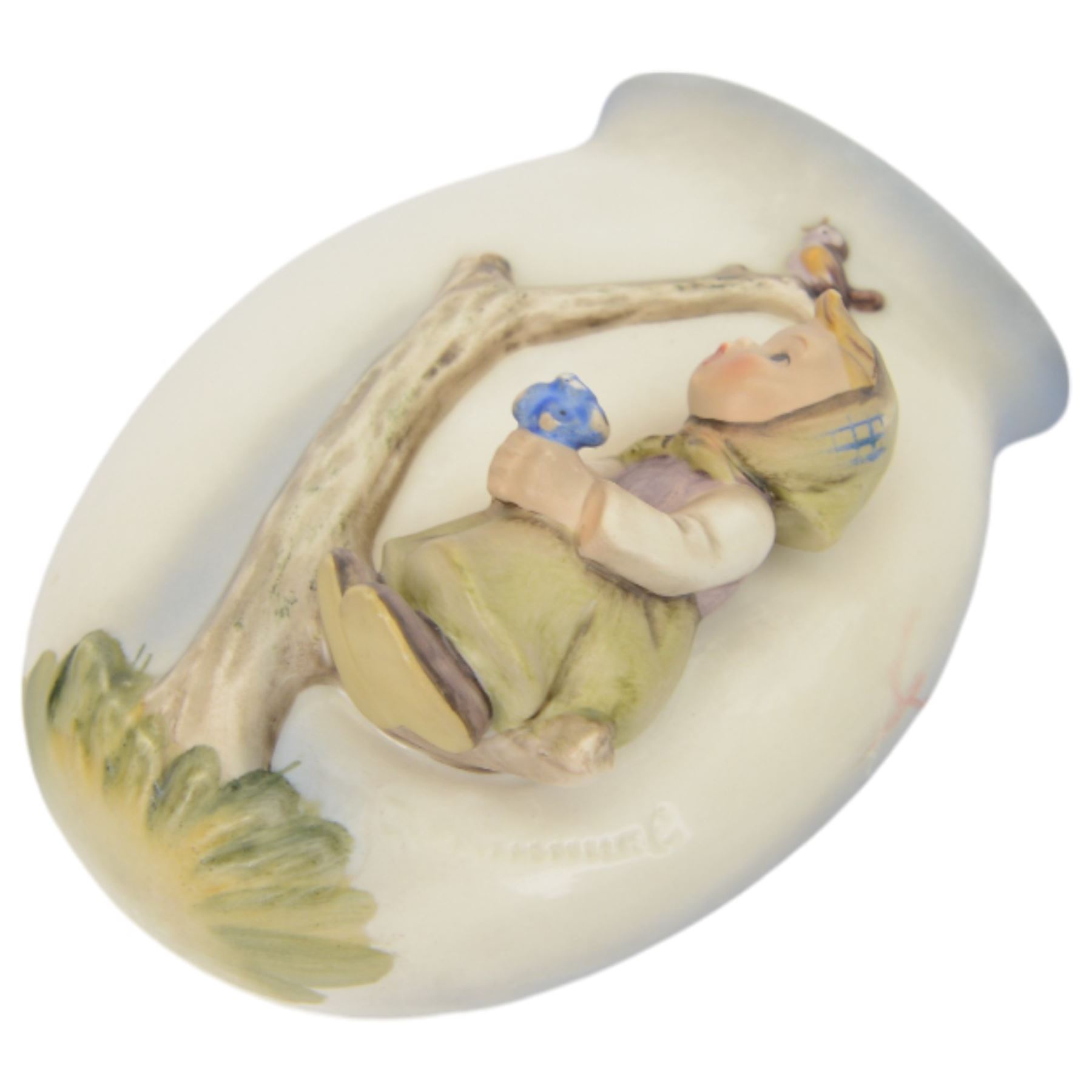 Set of three Hummel wall vases, marked to the reverso 360 A/B/C, H15cm