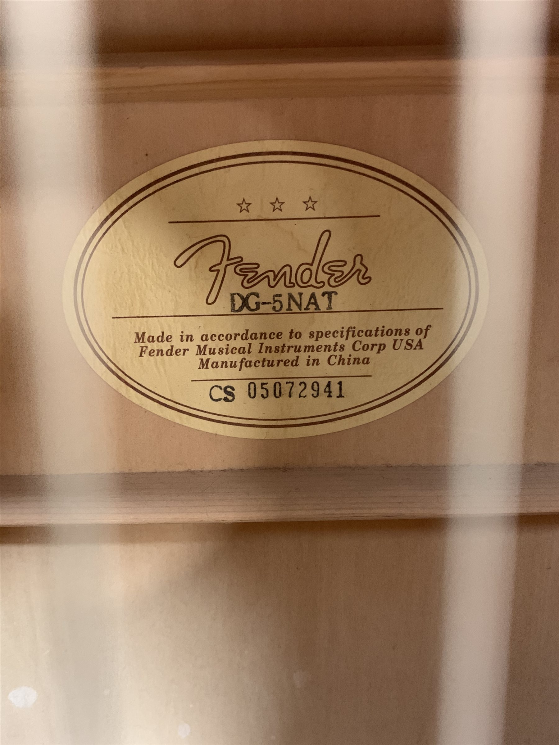  Fender DG-5NAT acoustic six-string guitar with rosewood style back and sides and blond wood top, serial no.CS05072941 L104cm  