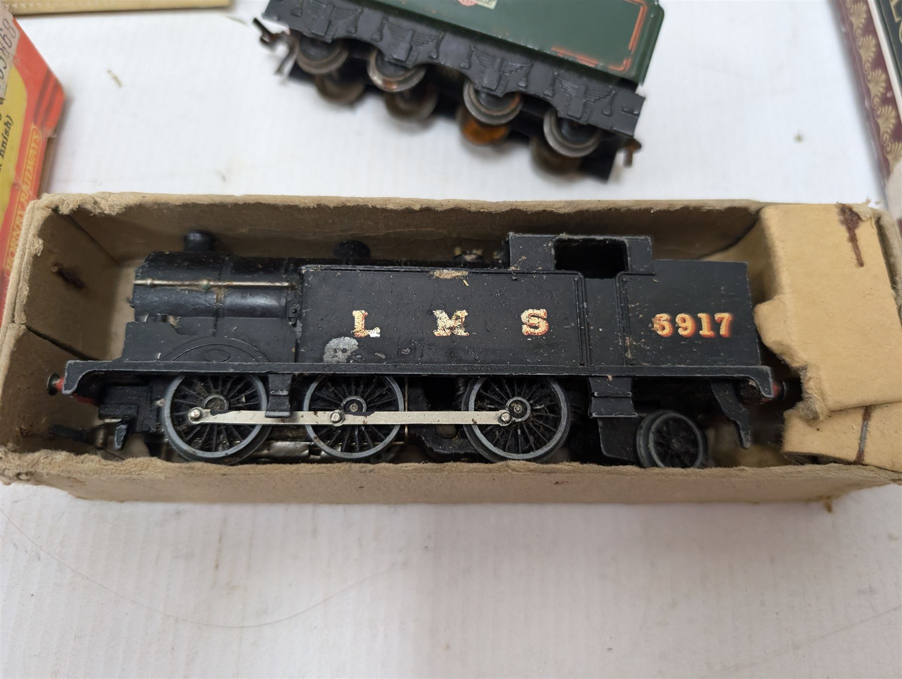 Collection of HO/OO gauge model railway accessories, including two locomotives, rolling stock etc 