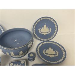 Wedgwood Jasperware footed bowl, together with other Wedgwood jasperware, to include Piccadilly Circus 1971 Christmas book, covered trinket boxes, Christmas plates etc (9)