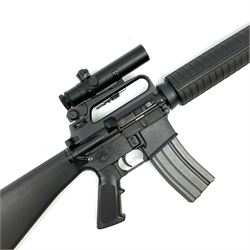 Parker Hale (Bremmer) SAR 15 .22 cal.LR semi-automatic LB000103 rifle with extra magazine and photocopied paperwork, serial no.8448587, L100.5cm overall SECTION 1 FIREARMS CERTIFICATE REQUIRED