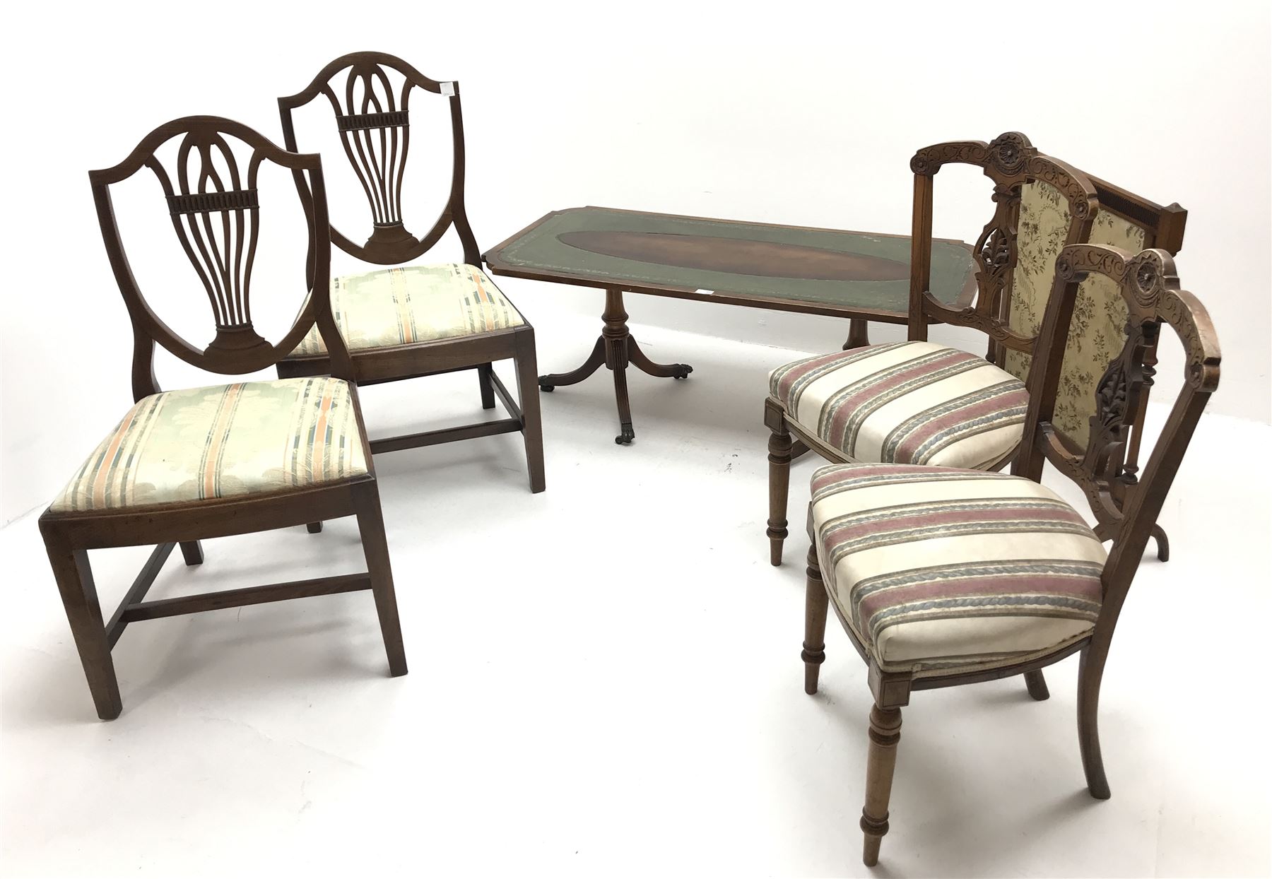 Pair of Edwardian chairs, shaped cresting rail, upholstered seats, turned tapering supports (W47cm) a fire screen, two other chairs and a leather top coffee table