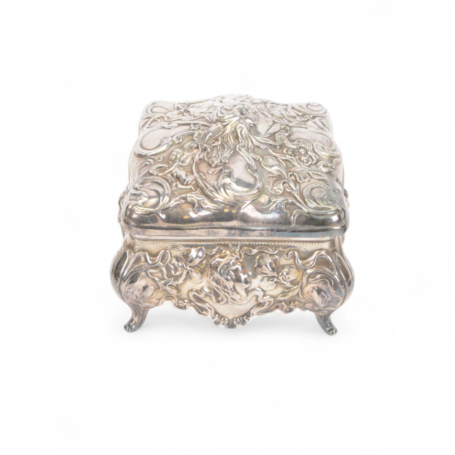 Derby Silver Co, Art Nouveau silver plate dressing table set, comprising mirror and two brushes, together with a silver silver plated box, the box marked B&W to the base, box H13cm
