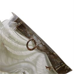 Set of three Art Deco clam shell wall lights in chrome fittings, H22cm 