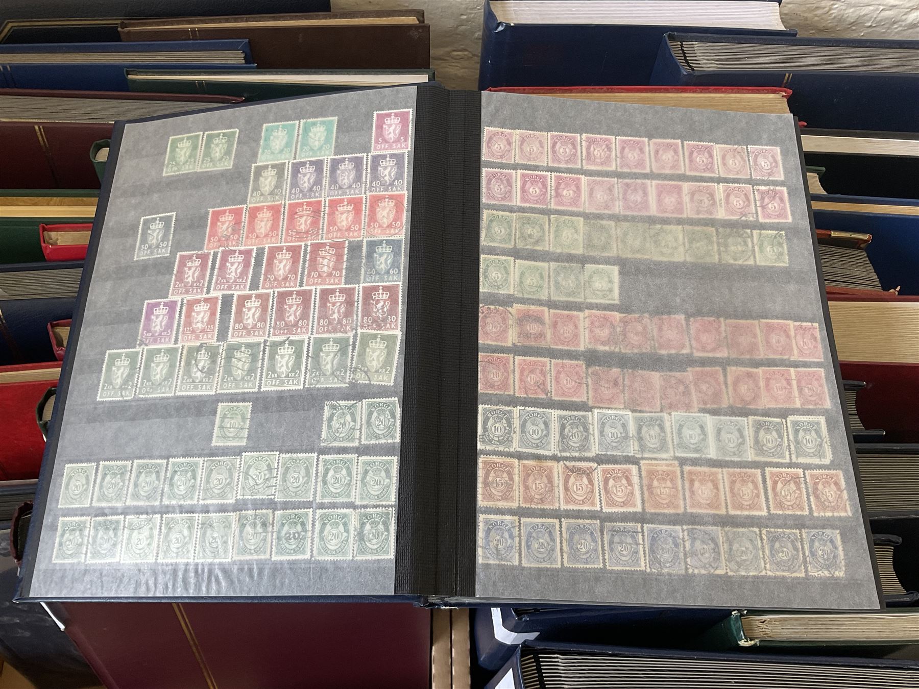 Great British and World stamps, including Norway, Egypt, Korea, Palestine, Iran, China, Switzerland, housed in various stockbooks, albums, and folders