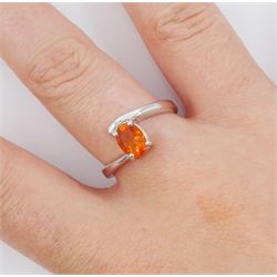 9ct white gold single stone oval cut fire opal ring, hallmarked, opal approx 0.35 carat