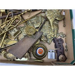 Quantity of brassware to include pair of candlesticks, horse brass, fireside accessories, set of three graduating wall ducks, other metal ware to include pheasant figures, Ronson lighter etc in one box