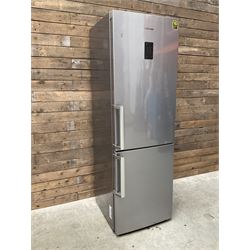 Samsung RB31FEJNDSA fridge freezer - silver finish
