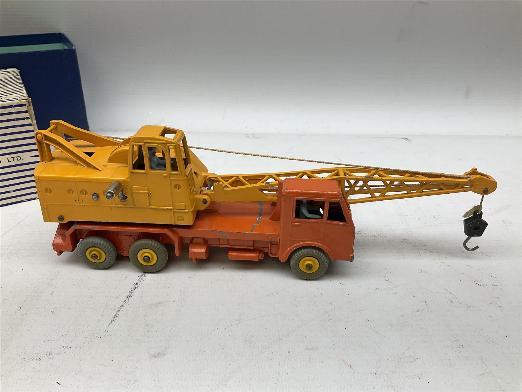 Dinky - Supertoys 20-Ton Lorry mounted Crane 'Coles' No.972; boxed; French made Miniature Road Sign Set No.41; boxed; and seven unboxed small die-cast models (9)