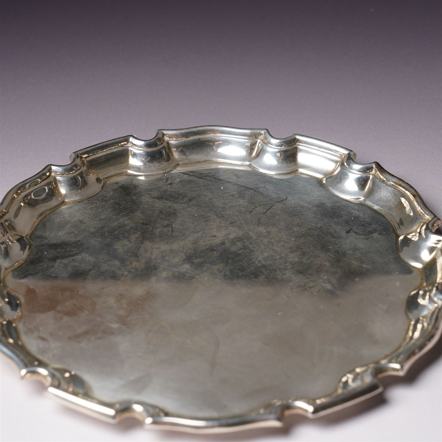 Pair of small silver salvers or card trays with pie crust borders D15cm London 1939 Maker  Cohen & Charles 