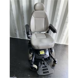 Pride Jazzy Select electric wheelchair -