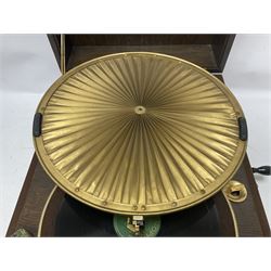 His Master's Voice Lumiere Gramophone, model no. 460 c1925, oak cased table top model with 12
