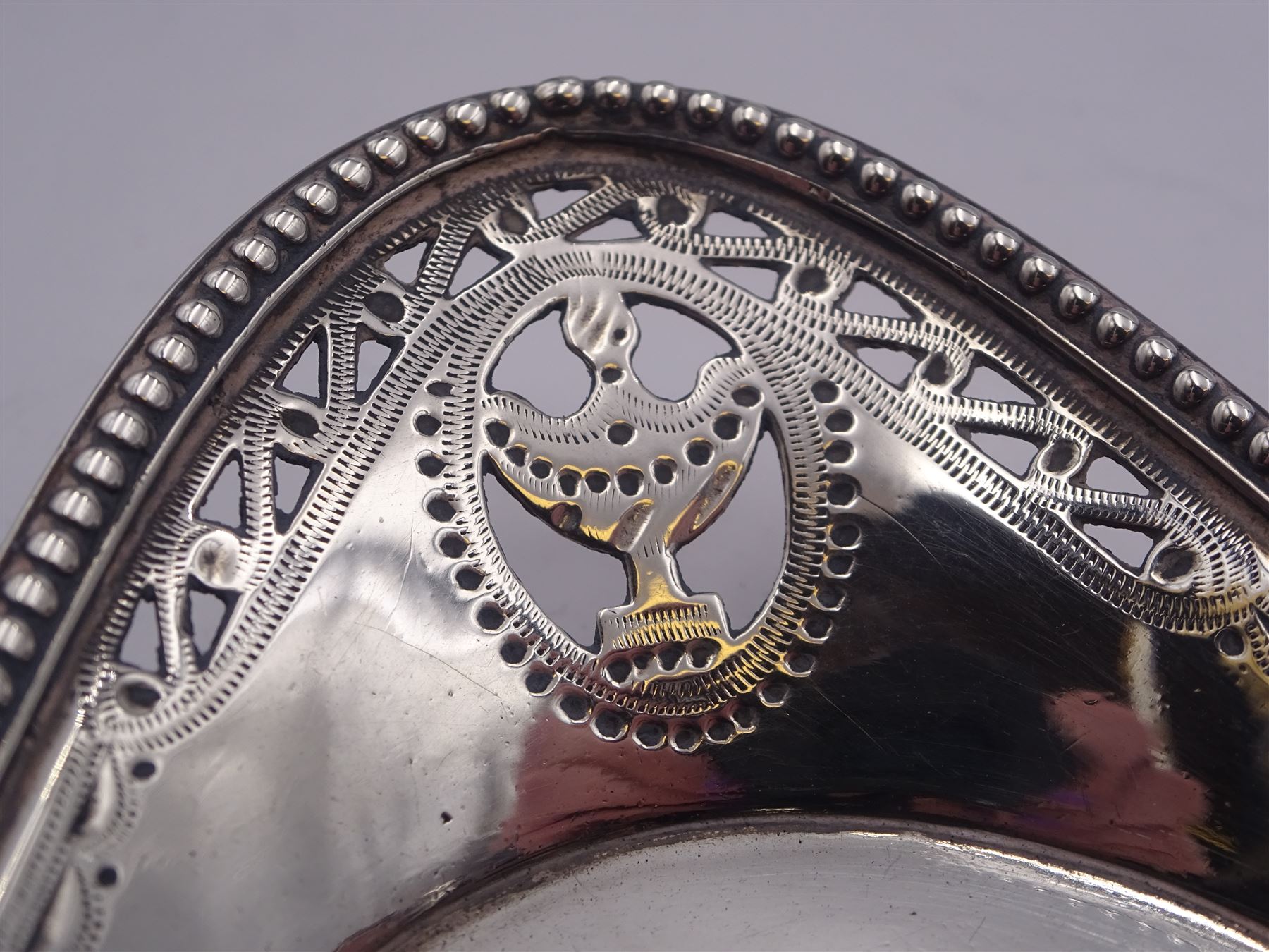 Sankey Bulwell, terracotta garden pots - provenance Sand Hutton (20)