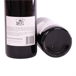 Royal Oporto, 1985, vintage port, 75cl, 21% vol, twelve bottles cased