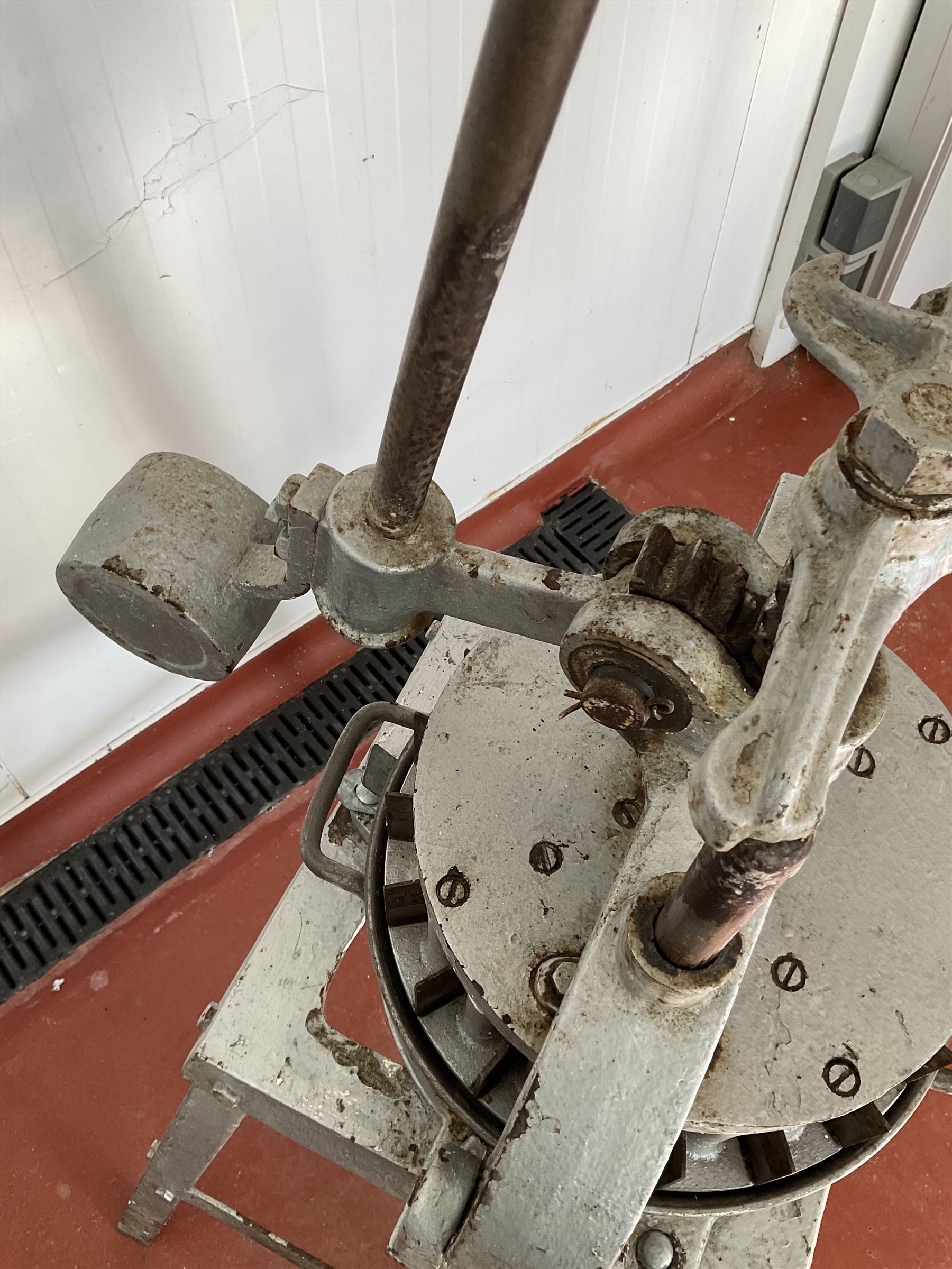 Record - All British cast iron 38 section manual dough divider, with tray - THIS LOT IS TO BE COLLECTED BY APPOINTMENT FROM DUGGLEBY STORAGE, GREAT HILL, EASTFIELD, SCARBOROUGH, YO11 3TX