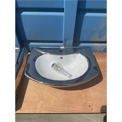 Chrome and white glazed sink with pop up chrome drain - THIS LOT IS TO BE COLLECTED BY APPOINTMENT FROM DUGGLEBY STORAGE, GREAT HILL, EASTFIELD, SCARBOROUGH, YO11 3TX