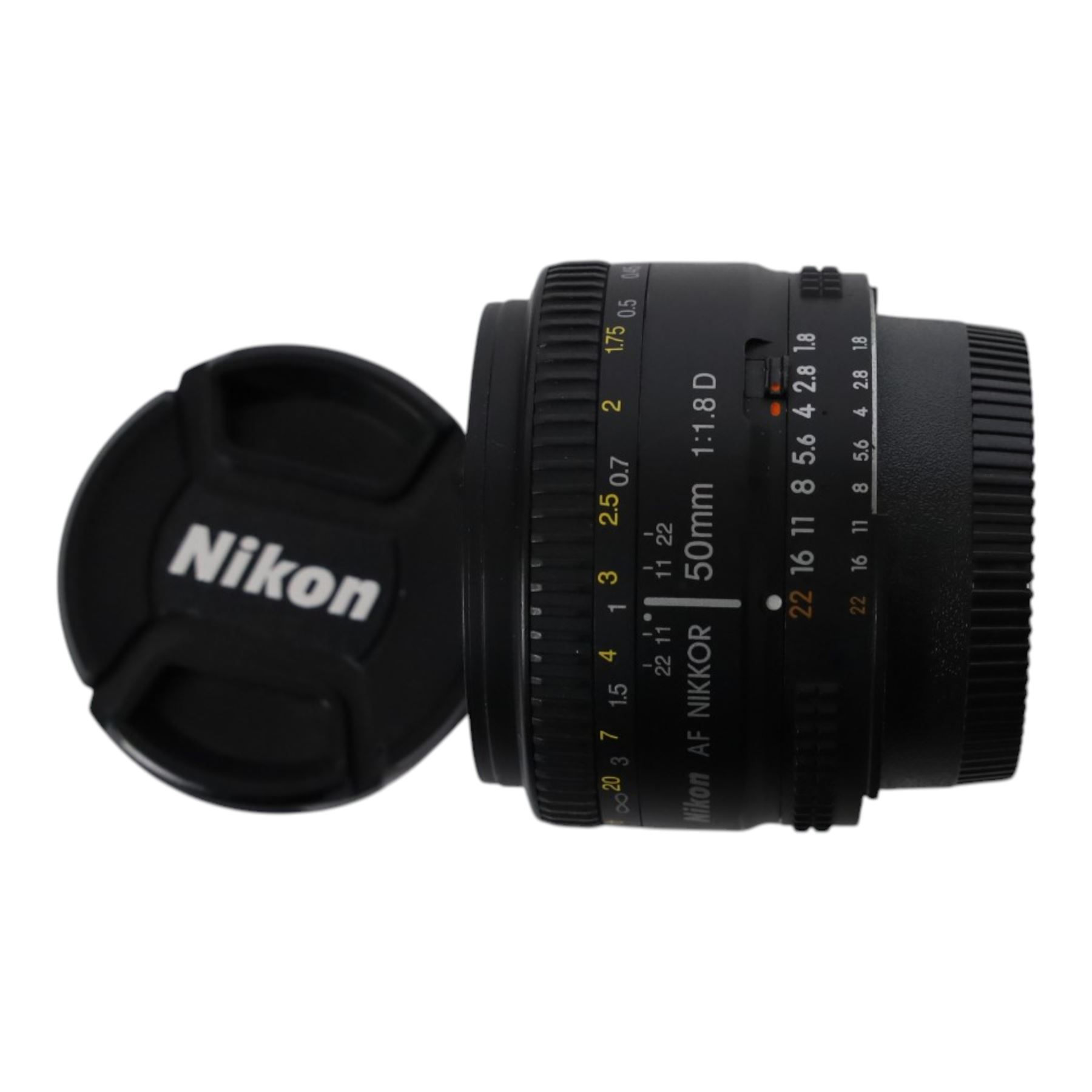 Five AF and AF-S lenses, comprising Nikon Nikkor AF-S 18-55mm 1:3.5-5.6G, Nikon Nikkor AF-S 55-200mm 1:4-5.6G ED, Nikon Nikkor 18-35mm 1:3.5-4.5G, Nikon Nikkor AF 50mm 1:1.8 D and a Tamron AF 28-75mm f/2.8 