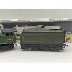 Wrenn '00/H0' gauge - Class A4 4-6-2 locomotive 'Mallard' No.60022; boxed with manual
